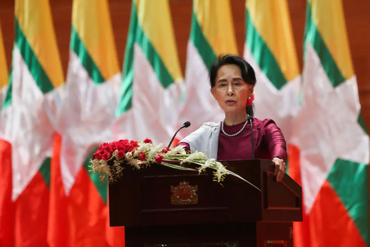 Birmania-Jefe-de-la-junta-dispuesto-a-negociar-con-Aung-San-Suu-Kyi-tras-su-juicio-Cuba-Impacto