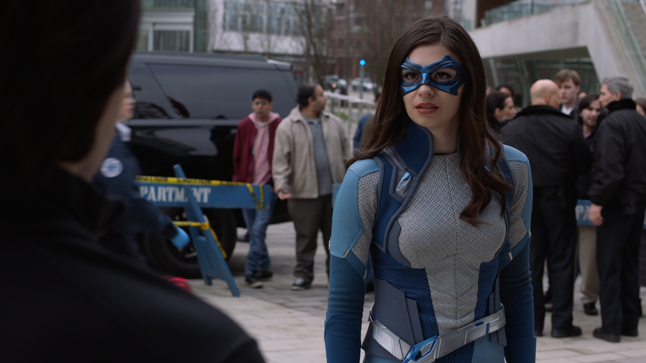 Supergirl.S05E18.The.Missing.Link.1080p.10bit.BluRay.AAC5.1.HEVC-Vyndros.mkv_snapshot_29.26_[2020.09