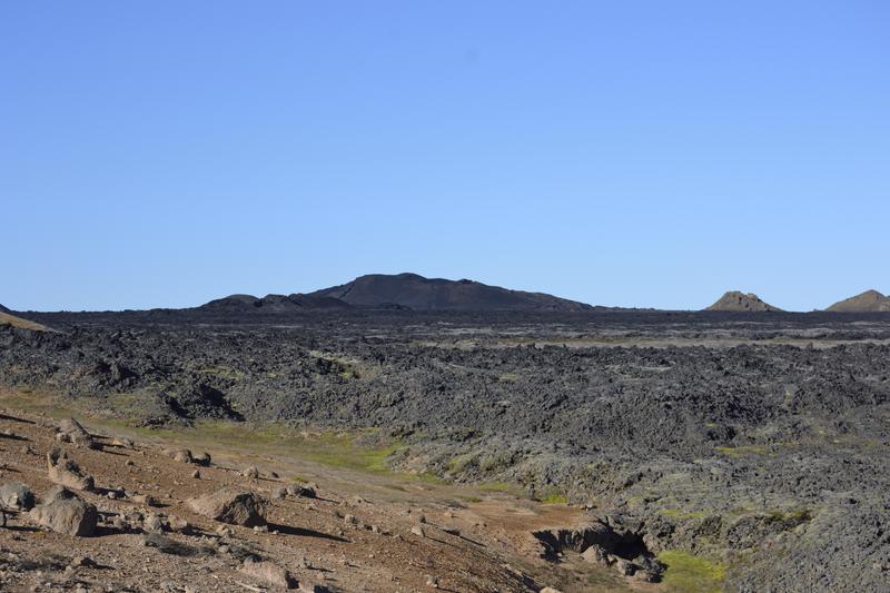 De las columnas de basalto al rugir de la tierra. - Islandia, donde la tierra ruge. (16)