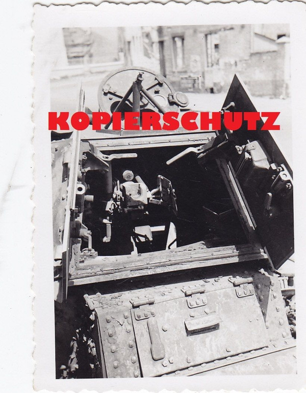 Panzerspähwagen Bewaffnung KWK MG Einblick TURM 