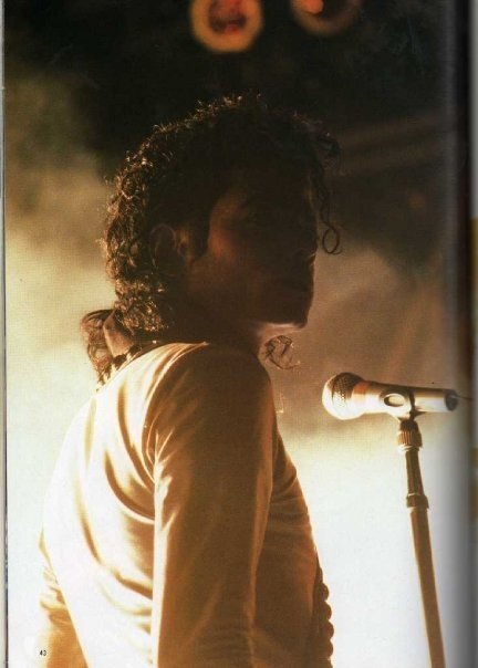 MJfangirl-michael-jackson-14417664-432-604.jpg