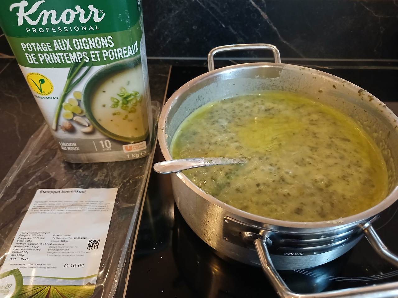 [Image: LVEG-BOERENKOOL-STAMPOT-CHAMPIGON-ROOMS-LAUR26013A.jpg]