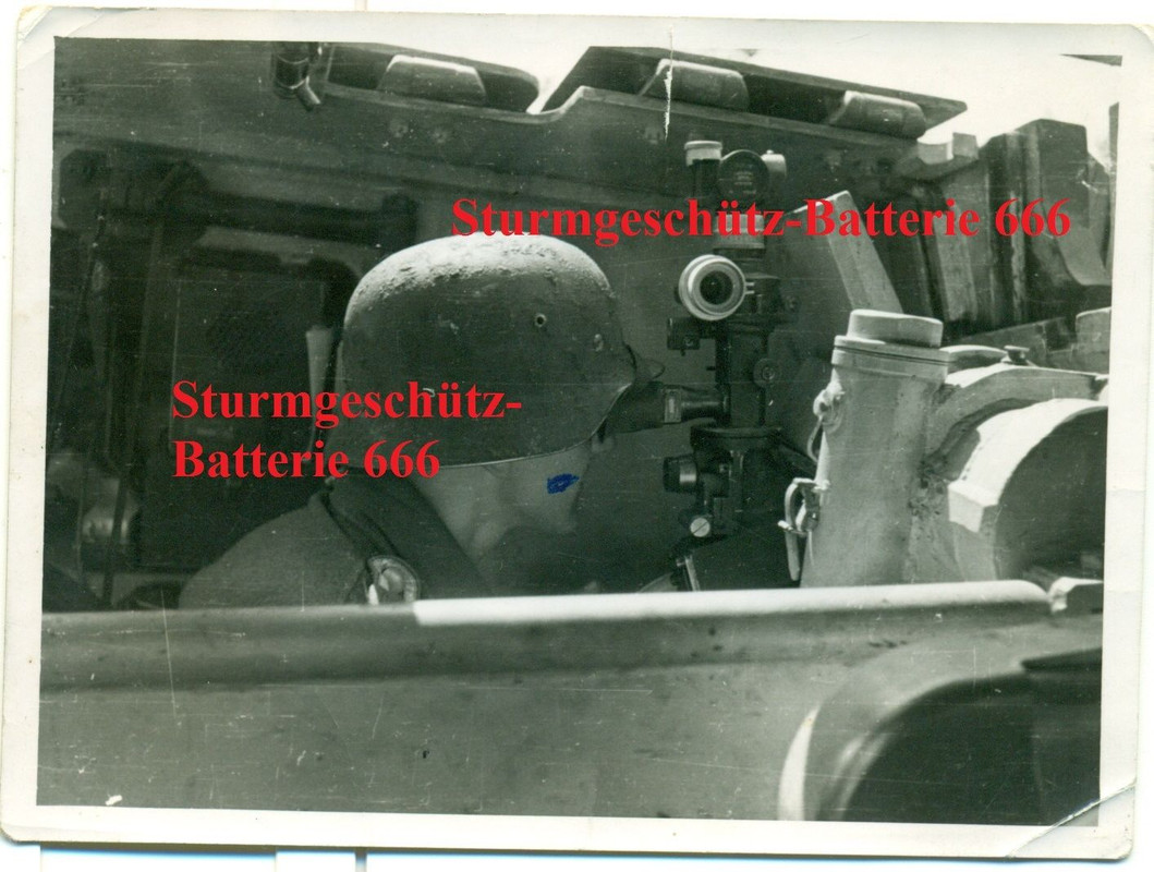FOTO - STUG-BATTERIE 666 - STURMGESCHÜTZ - EINSA