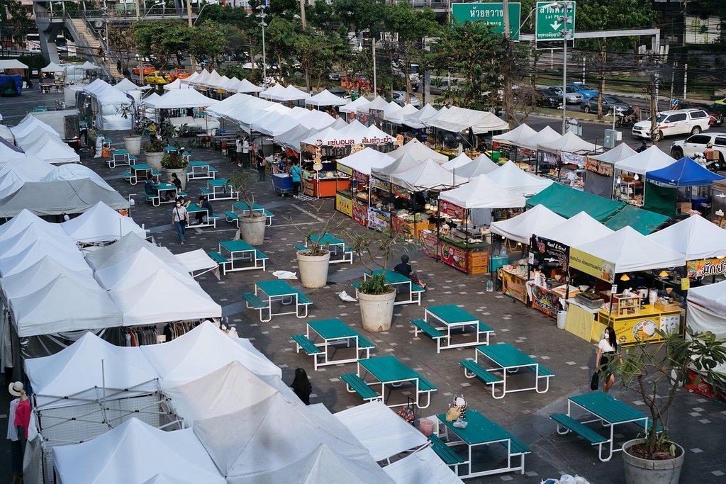 turq-outdoor-market-8126051-1280.jpg