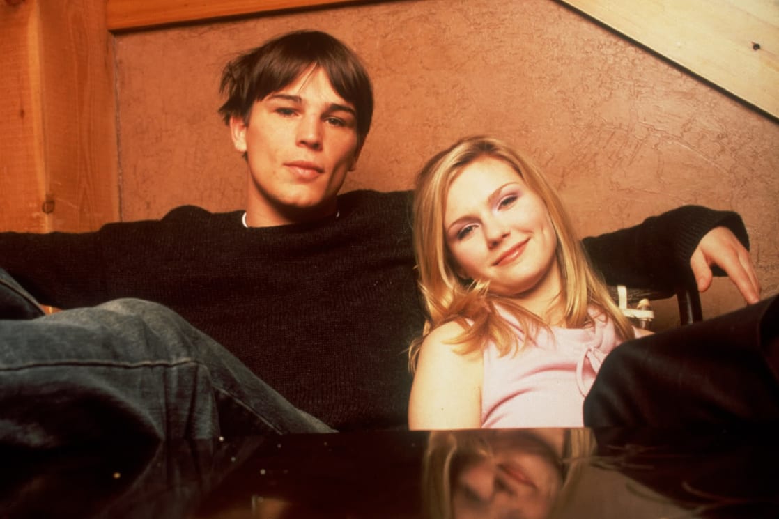 1118full-the-virgin-suicides-photo