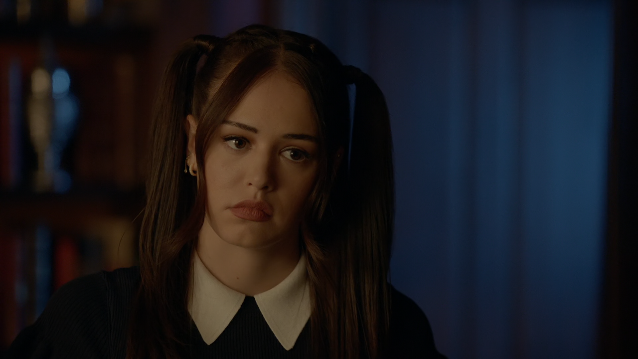 Legacies S04 E01 You Have To Pick One This Time 1080p 10bit AMZN WEB DL - Watch Legacies You Have To Pick One This Time