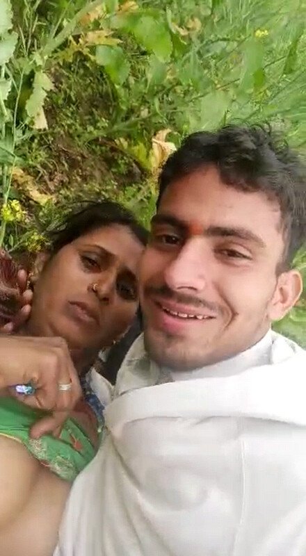 Hottest Village Lover Fucking In Crop Field Videos+Shot 9 SHOT-5.jpg
