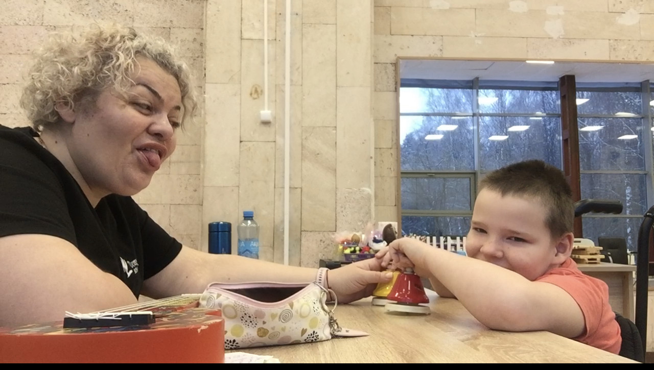 377F44DD-01D3-45B7-A1B0-4BE09A5426FC