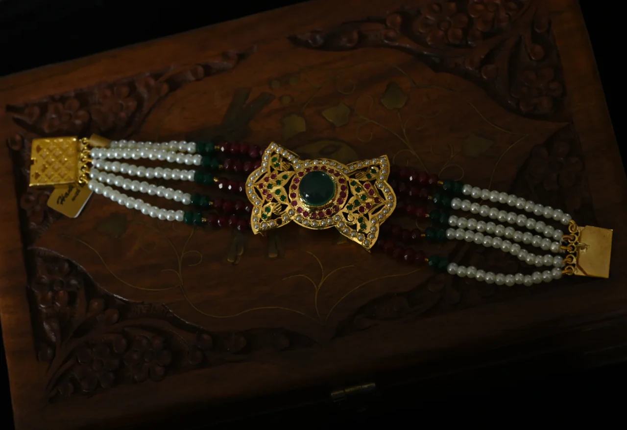 MANJARI alternate view