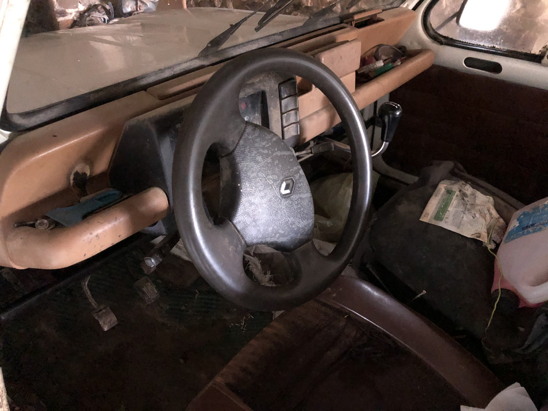 9B2D8F83-4979-4360-B97A-3B8FF114A89F