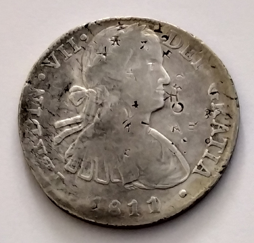 8 reales 1811 Mexico (tres pajaros de un tiro) Fernando-VII-8-reales-Mexico-1811-sobre-1810-resellos-chinos-HJ-anv
