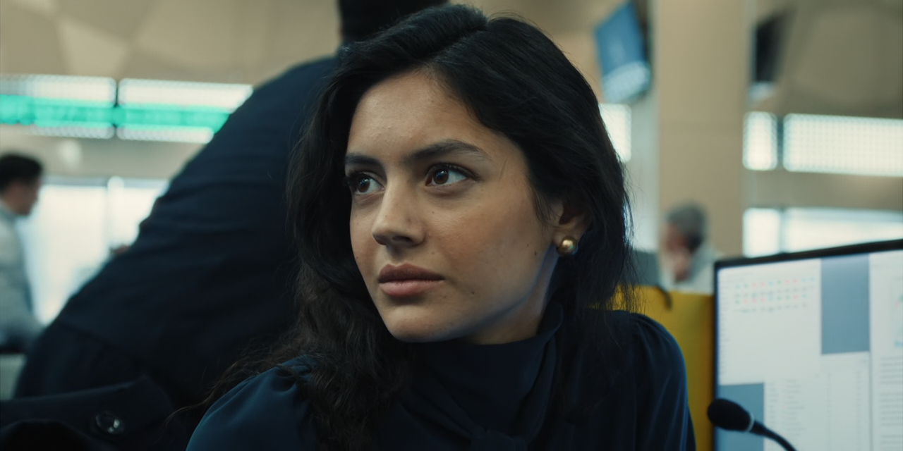 Industry.S03E02.Smoke.and.Mirrors.1080p.10bit.AMZN.WEB-DL.DDP5.1.HEVC-Vyndros.mkv_snapshot_12.13_[20