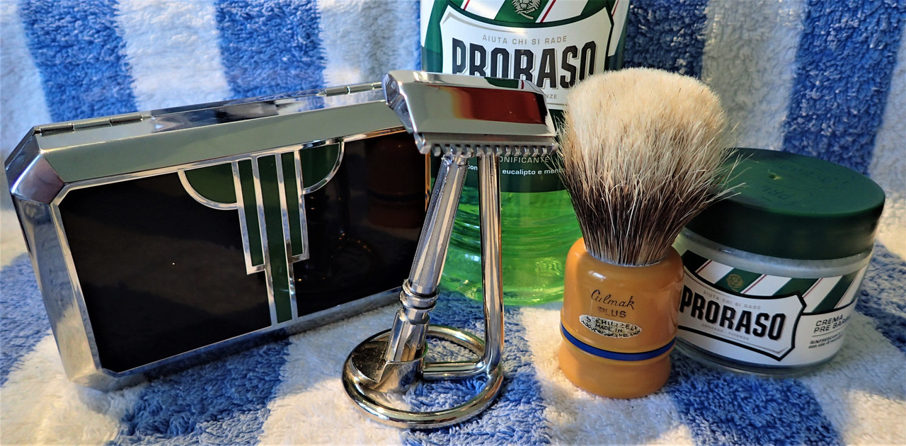 [Image: Wk28-5a.jpg]