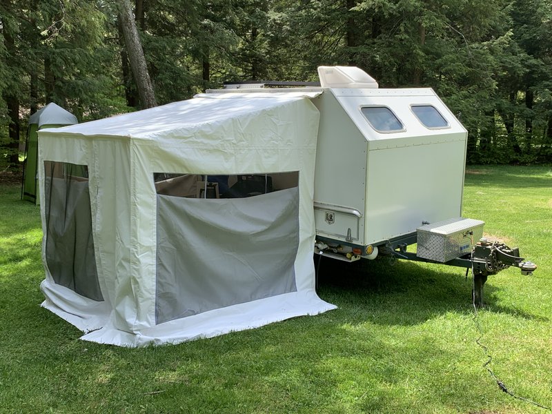 Attaching a tarp for an awning to the keder rail