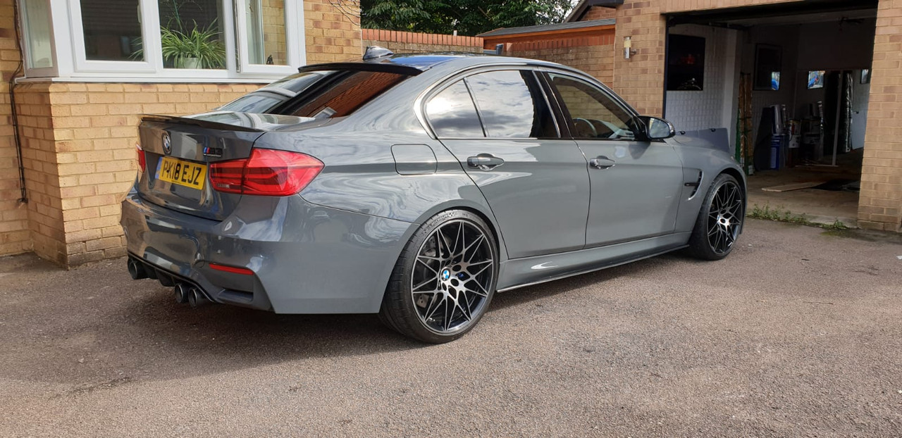 AD078511-D2B8-453F-8704-4BFAA53AFEF6