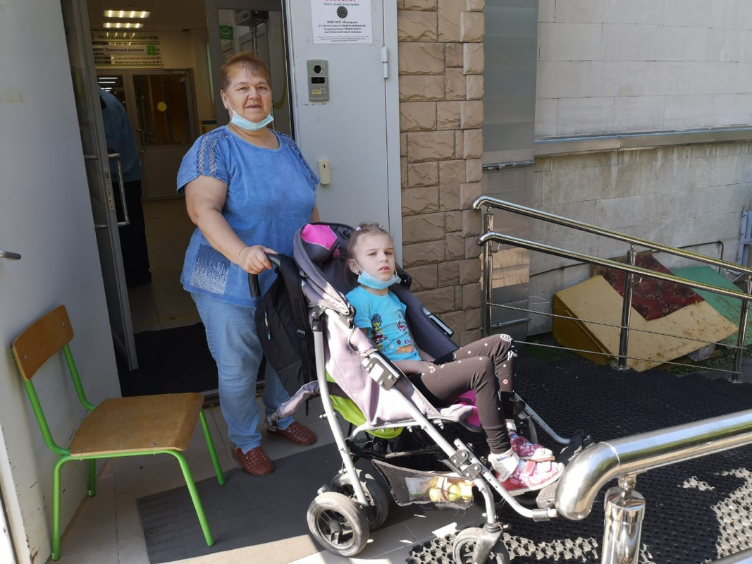 7790F4C6-2A64-4E02-9670-2CBD16E6FBAC