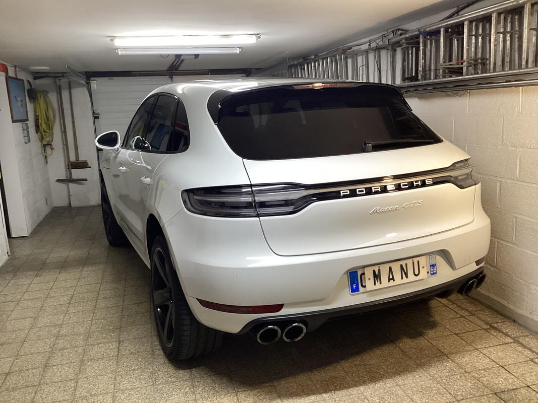 CD7FBE2E-1183-4110-8B57-088CB35EEC50