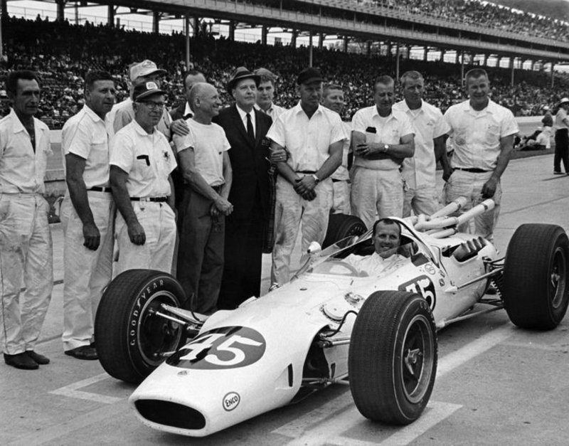 foyt-in-lotus-ford-indianapolis-500-indi
