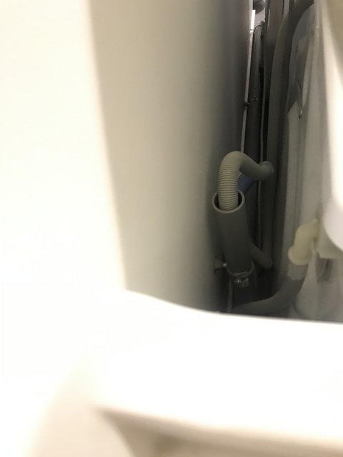 88A946AB-3EAB-4DE2-A5FD-B6353DEA901B