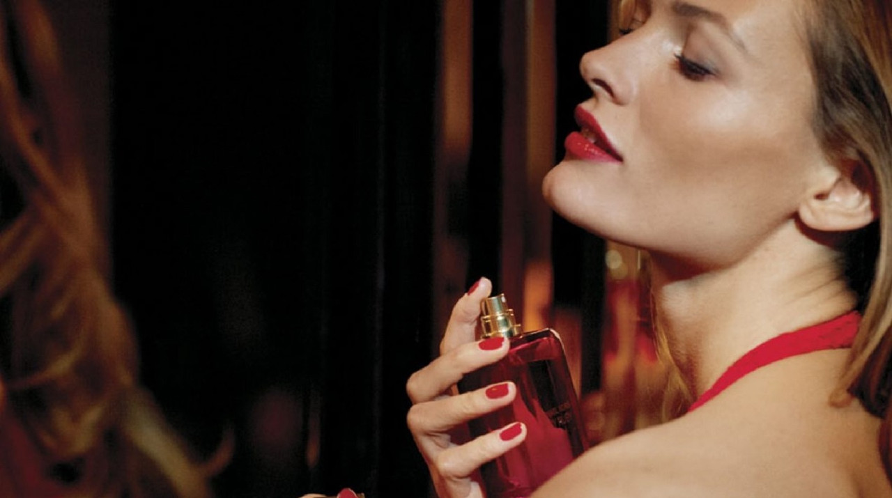 ¿Qué perfume de mujer exita a los hombres? Conoce 5 que los vuelven locos