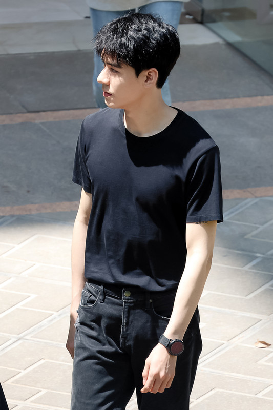 006CT39Tgy1hg1apolk0uj31c920e1kx