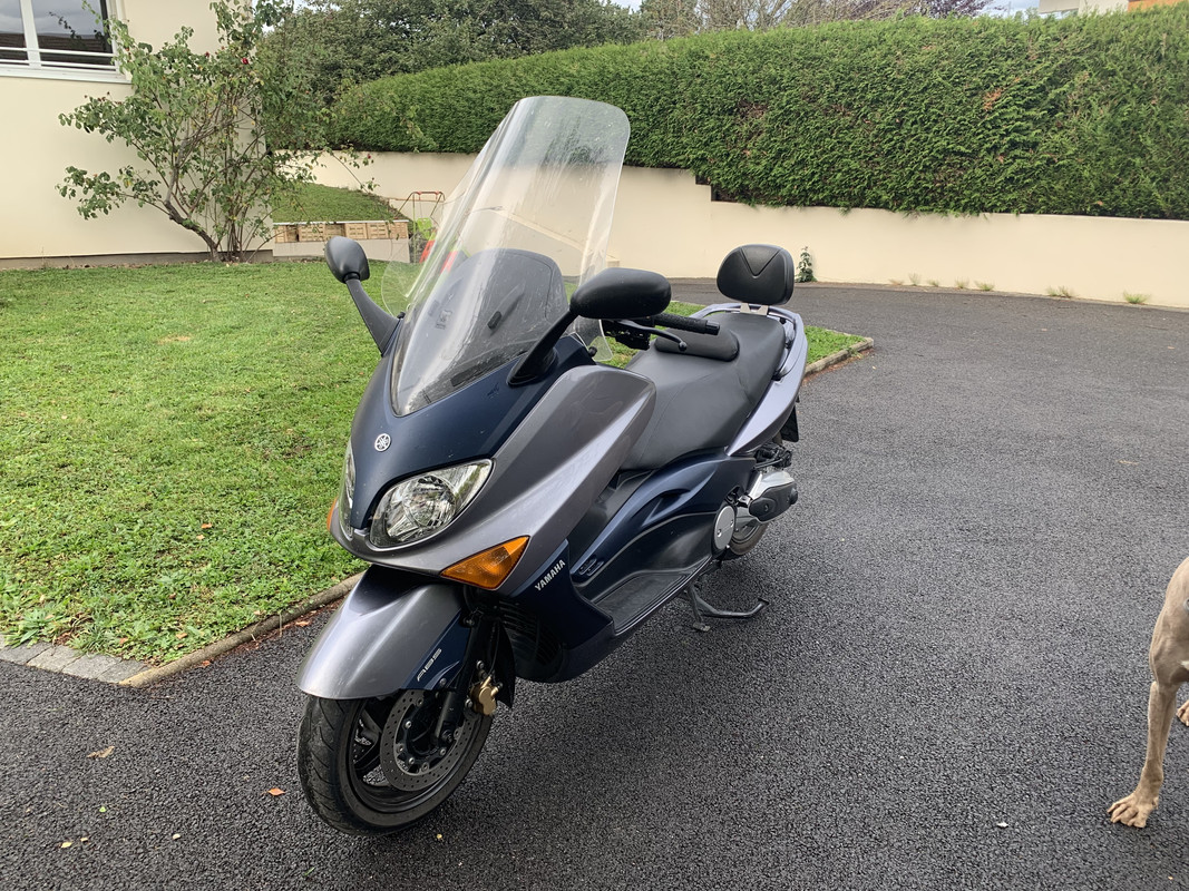 05E33C7D-71DE-4B60-BB8E-C2E9EE10A9A3