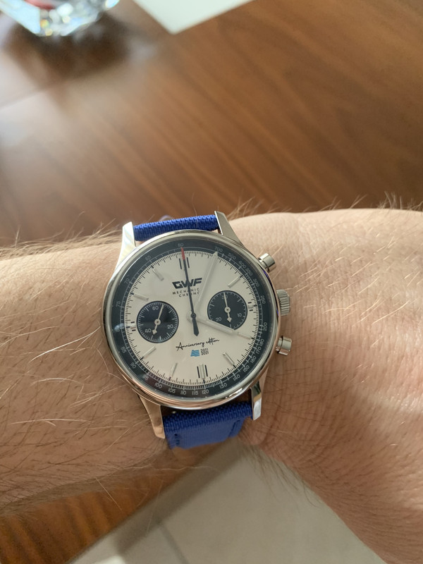 81C3FD90-5C6C-43FF-931A-C8C70984A99A