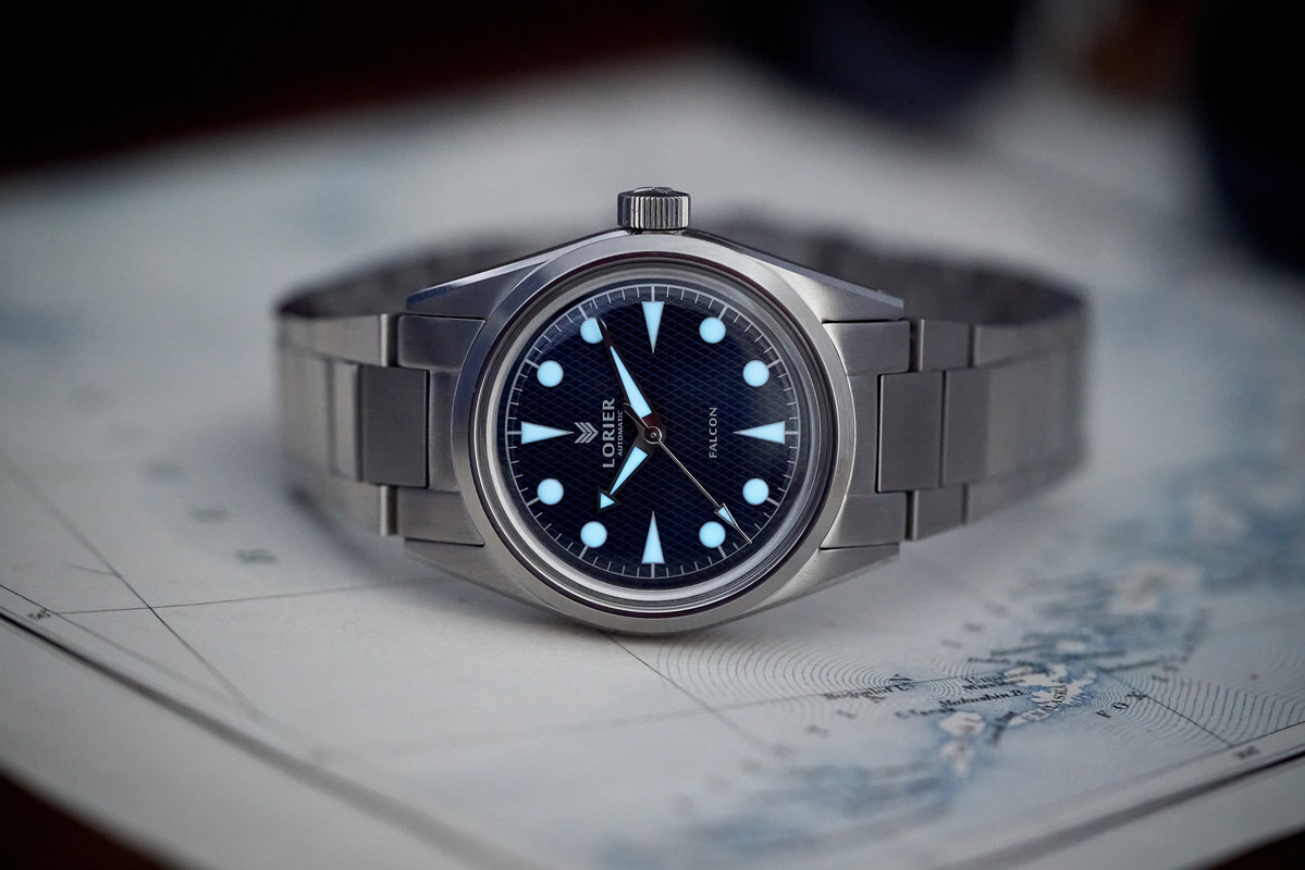 6B6355CD-303C-4465-BC42-D0428E9A8D38