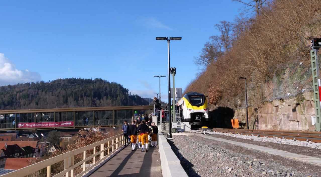 [Bild: 310126-143651-234b.jpg]