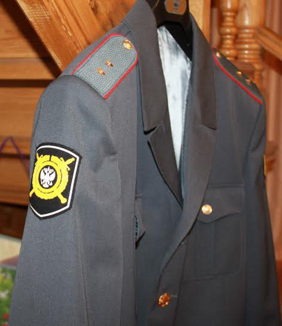 Как правильно пришить погоны на китель полиции нового образца в домашних условиях