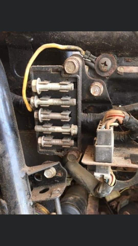 C577FC3C-7BB8-41C6-83C5-E0DE0CC2173C