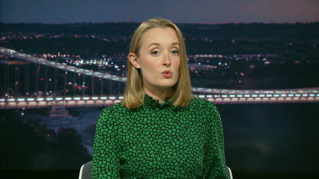04.28 - 22.35.00 - ITV News West Country..ts_snapshot_12.12.394