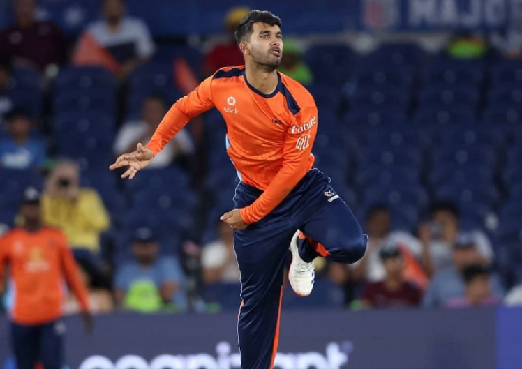 Hassan Khan shines in MLC 2025