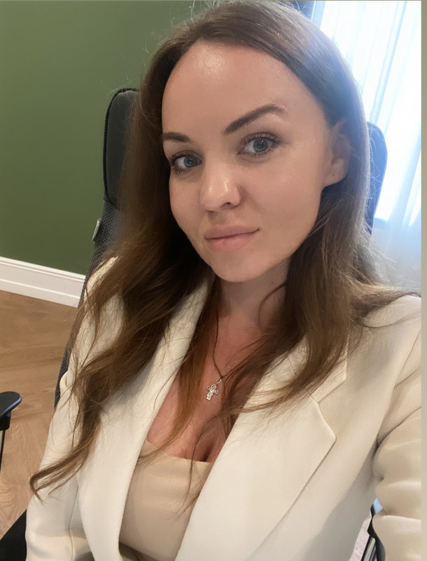 7660C98B-CFC9-44E1-9754-6DE9198A9C82