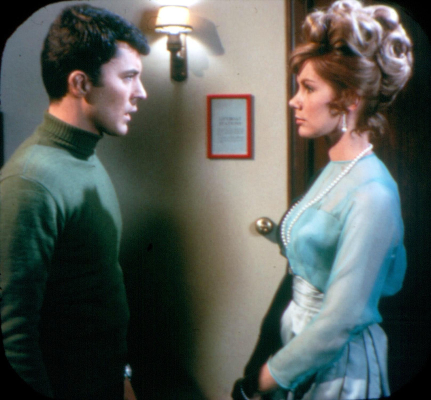 09 Althea Hall visits Tony