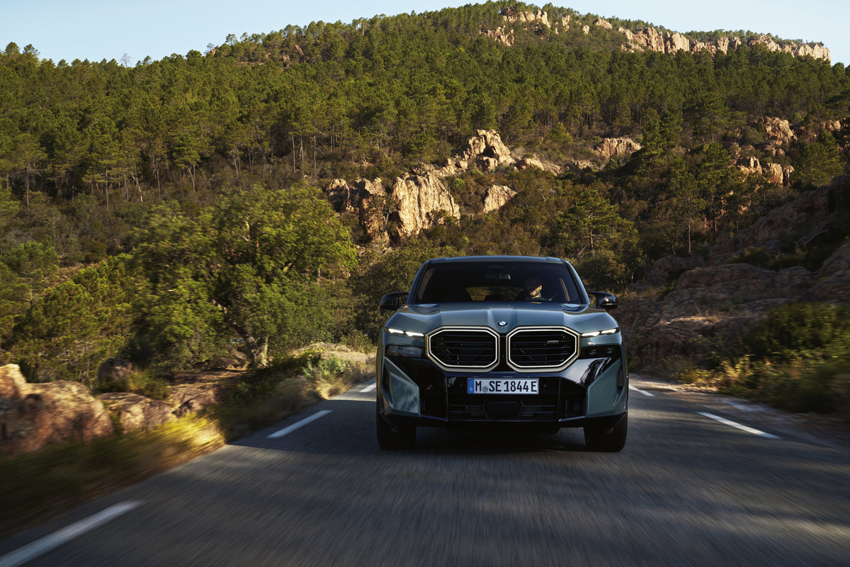 P90478642_highRes_the-first-ever-bmw-x