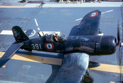 https://i.postimg.cc/c6P6szqz/F4-U-7-Corsair-French-Navy-Flottille-White-391-USN-Bu-No-129391-In.jpg