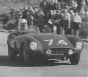  1955 International Championship for Makes - Page 3 55tf74-Ferrari-500-Mondial-A-Pucci-F-Cortese-2