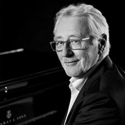 Messenger-creation-77-C21367-6728-408-B-A3-F5-2753-C73085-DB