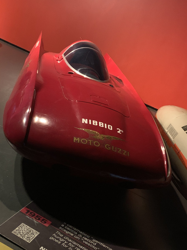 29F0CC28-03D5-46B2-AF72-9AA65B69933A