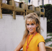 Jane-Fonda-me80