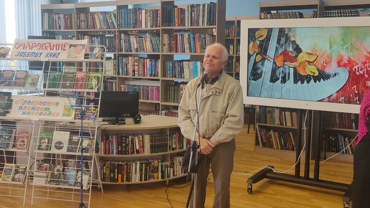 a7b3c343-9ba7-483d-a6bf-89141cd6c141