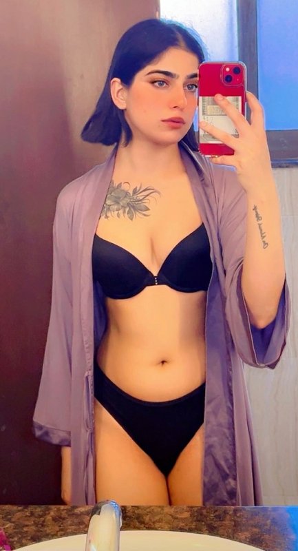 Most Famous JASNEET KAUR Insta Influencer Full Frontal NUDE on Videocall with Full Face Showing Full Hot Boobs Press & Shaved Pussy Sexy Ass 37Videos+Pics Old+New Update (No Watermark) 3 IMG-24.jpg