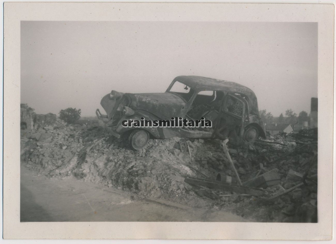 Orig. Foto zerstörte französische Beute Pkw CITR