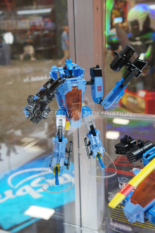 SDCC-2013-Transformers-Generations-004_137410926