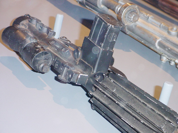 ROTJ-Stormtrooper-blaster-screen-used-14