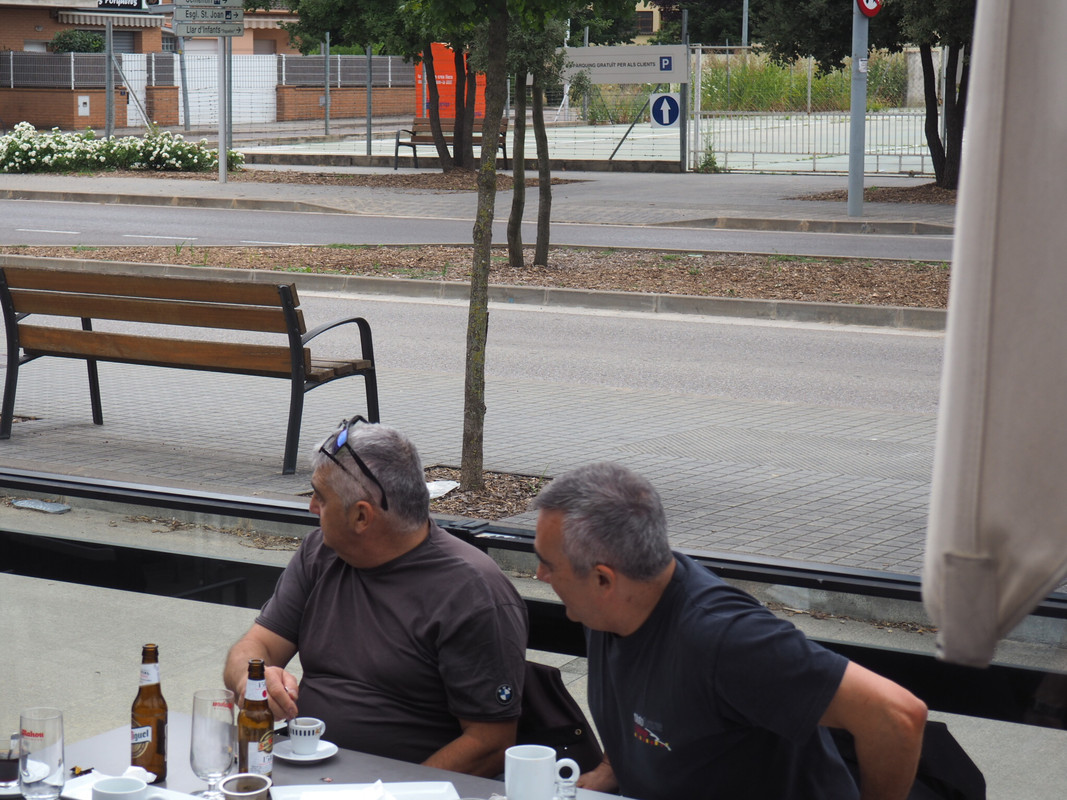 B0DDB148-F34A-4BA1-86DD-E99223817804