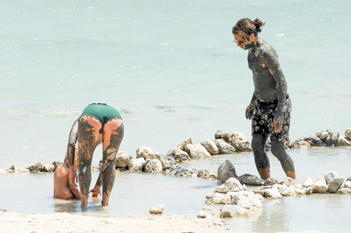 Keira-Knightley-Sexy-TheFappeningBlog.com-13