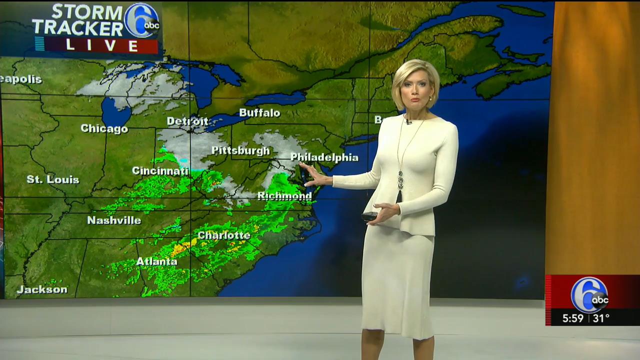 17 January - 23.00.00 - Eyewitness News at 6. Local news, sports