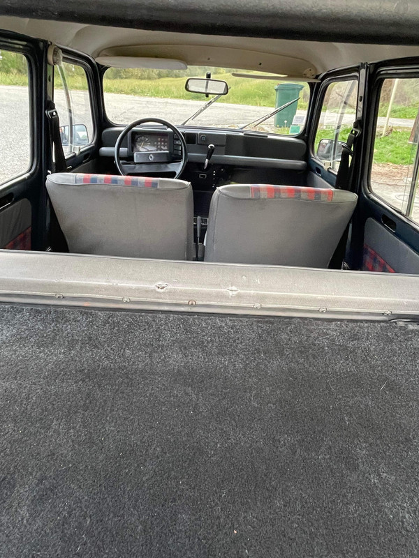 294B453F-390B-4B32-8818-16571E70EC87